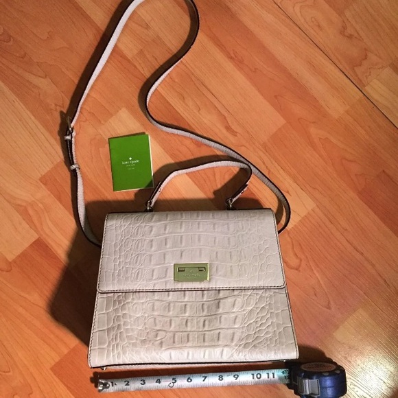 ❌SOLD❌Kate Spade Purse - Picture 5 of 6